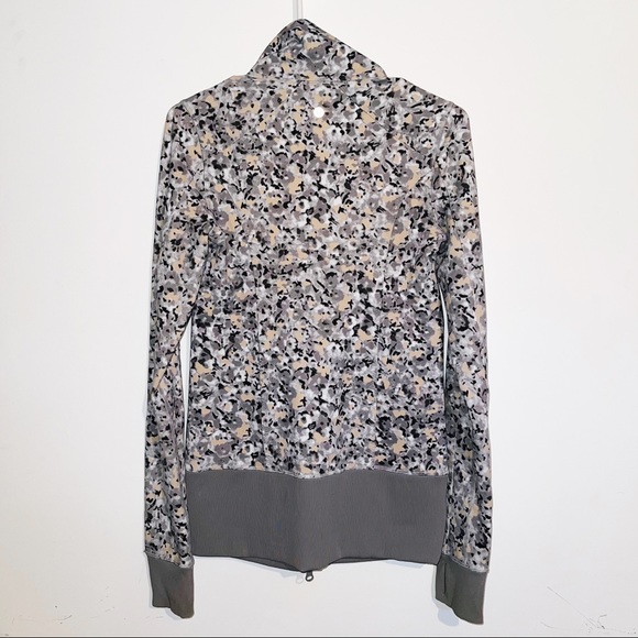 Lululemon Zip Up Grey Speckled Jacket - Picture 8 of 8